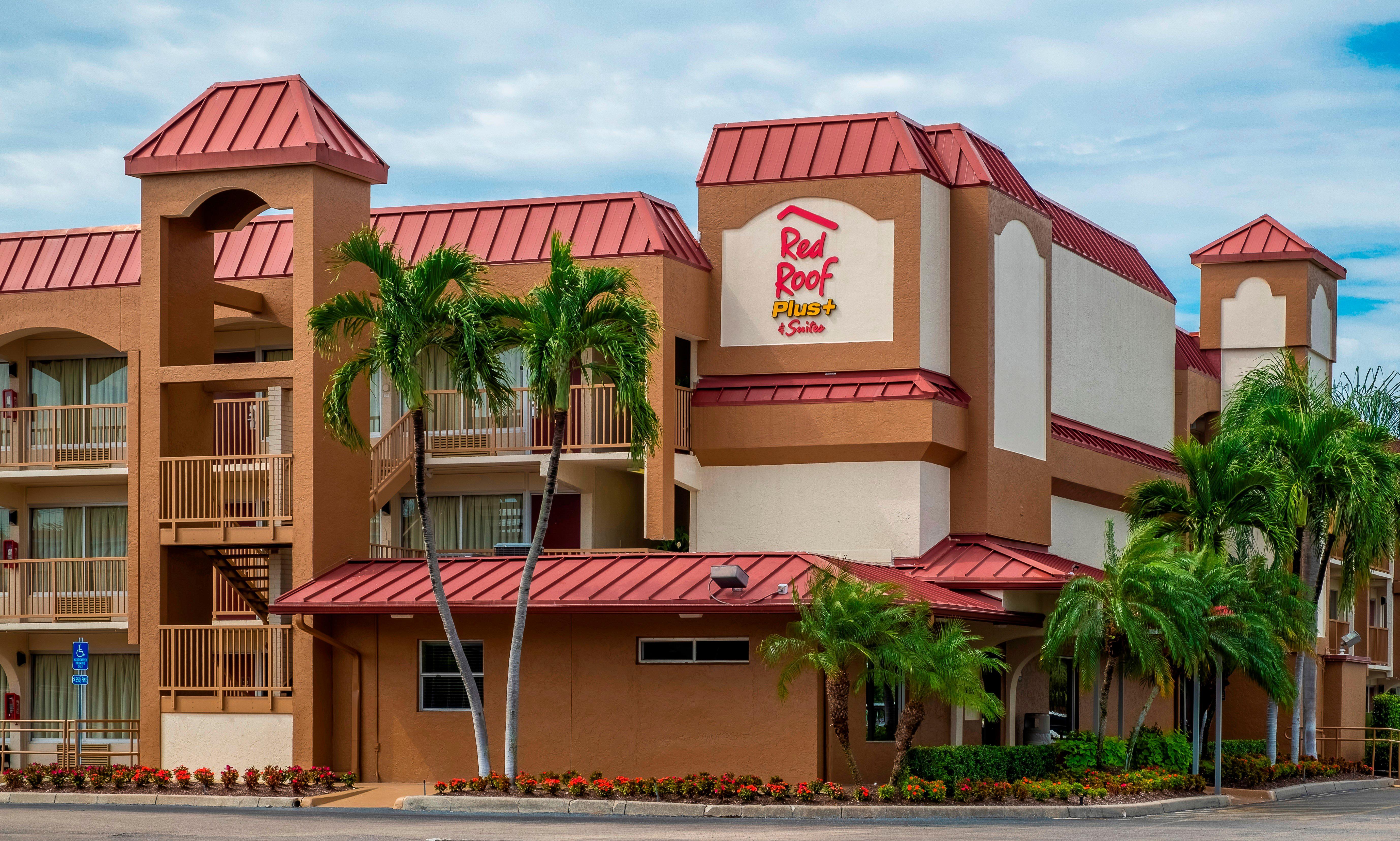 Red Roof Inn Plus+ & Suites Naples Downtown-5Th Ave S Luaran gambar