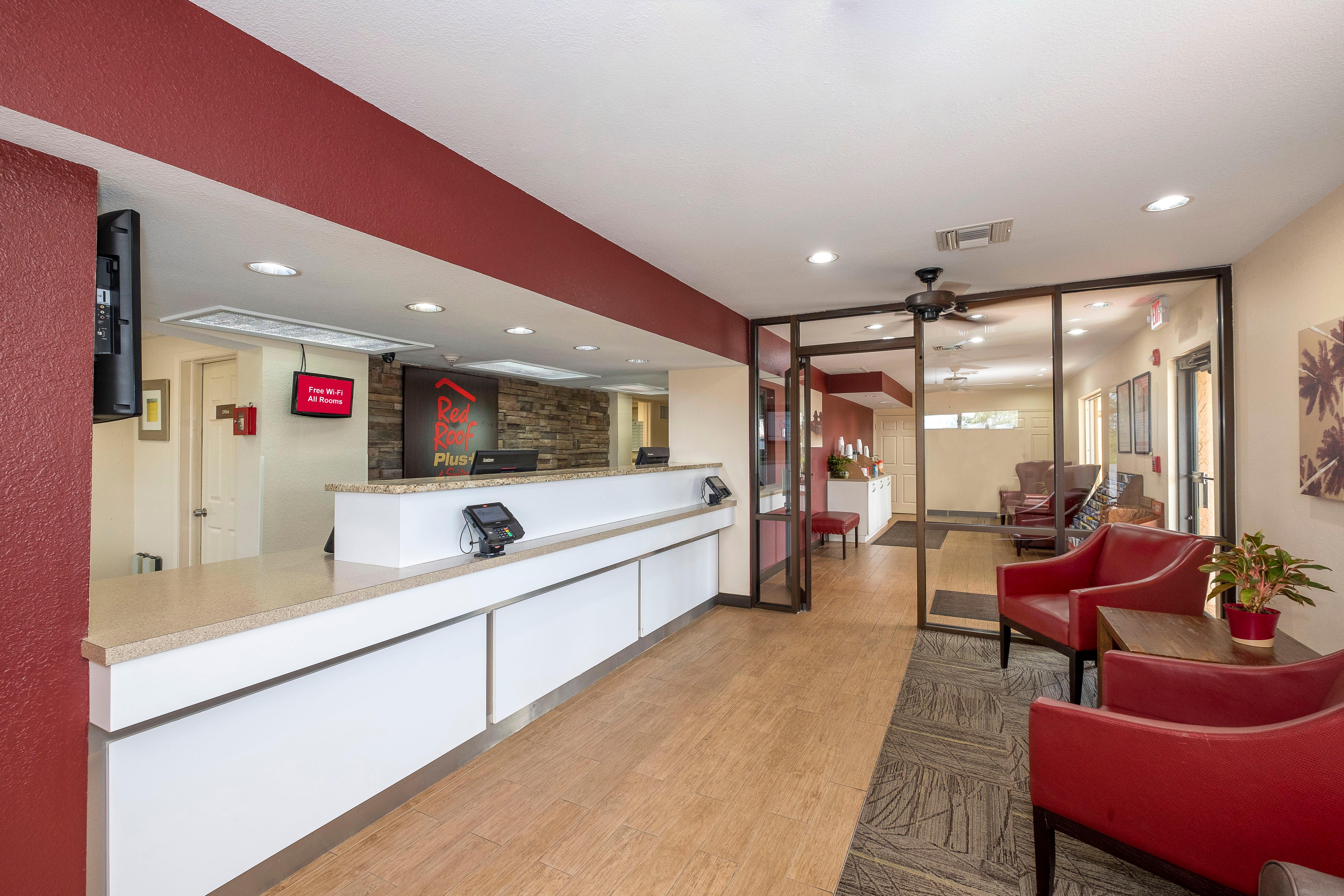 Red Roof Inn Plus+ & Suites Naples Downtown-5Th Ave S Luaran gambar