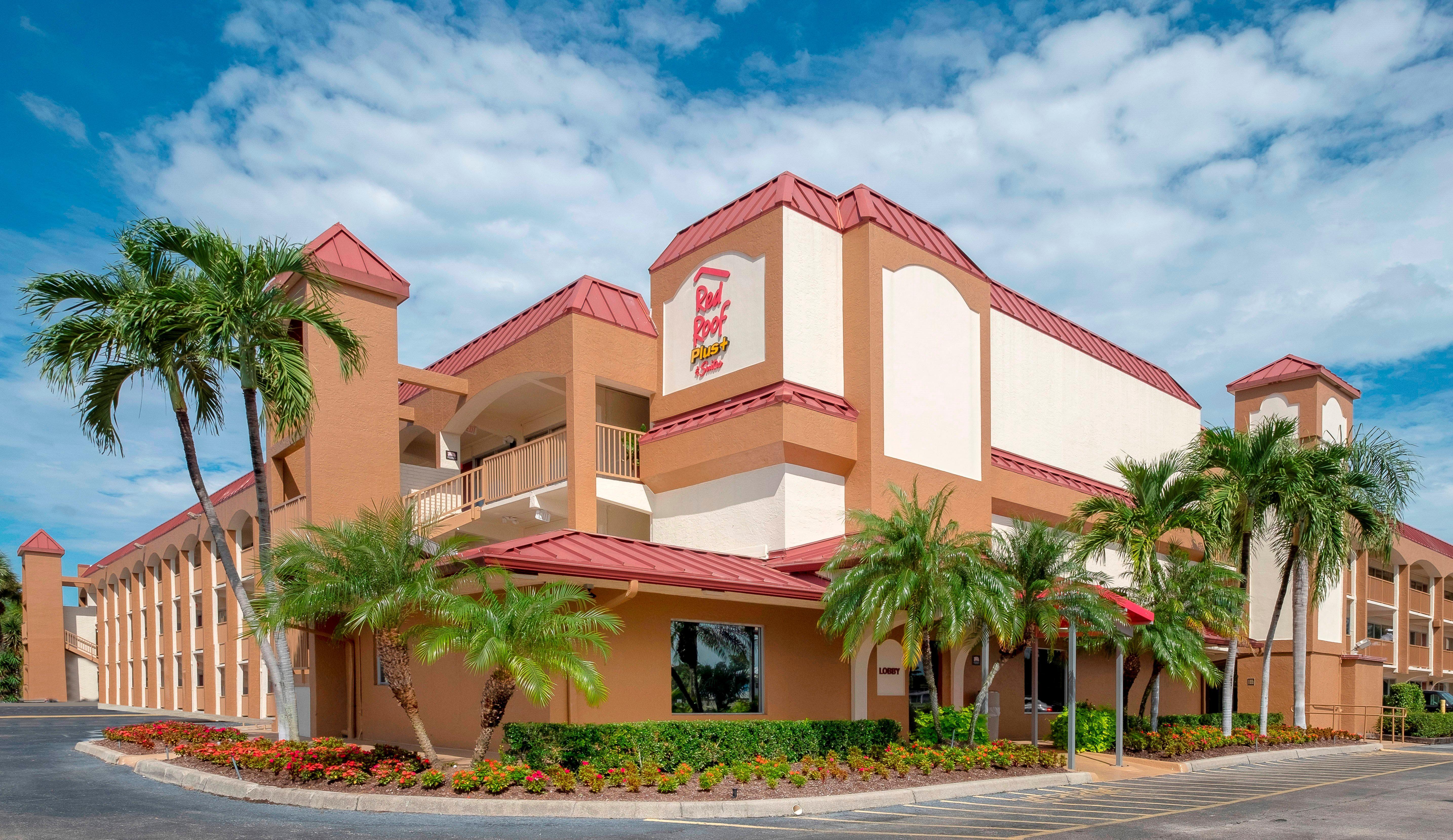 Red Roof Inn Plus+ & Suites Naples Downtown-5Th Ave S Luaran gambar