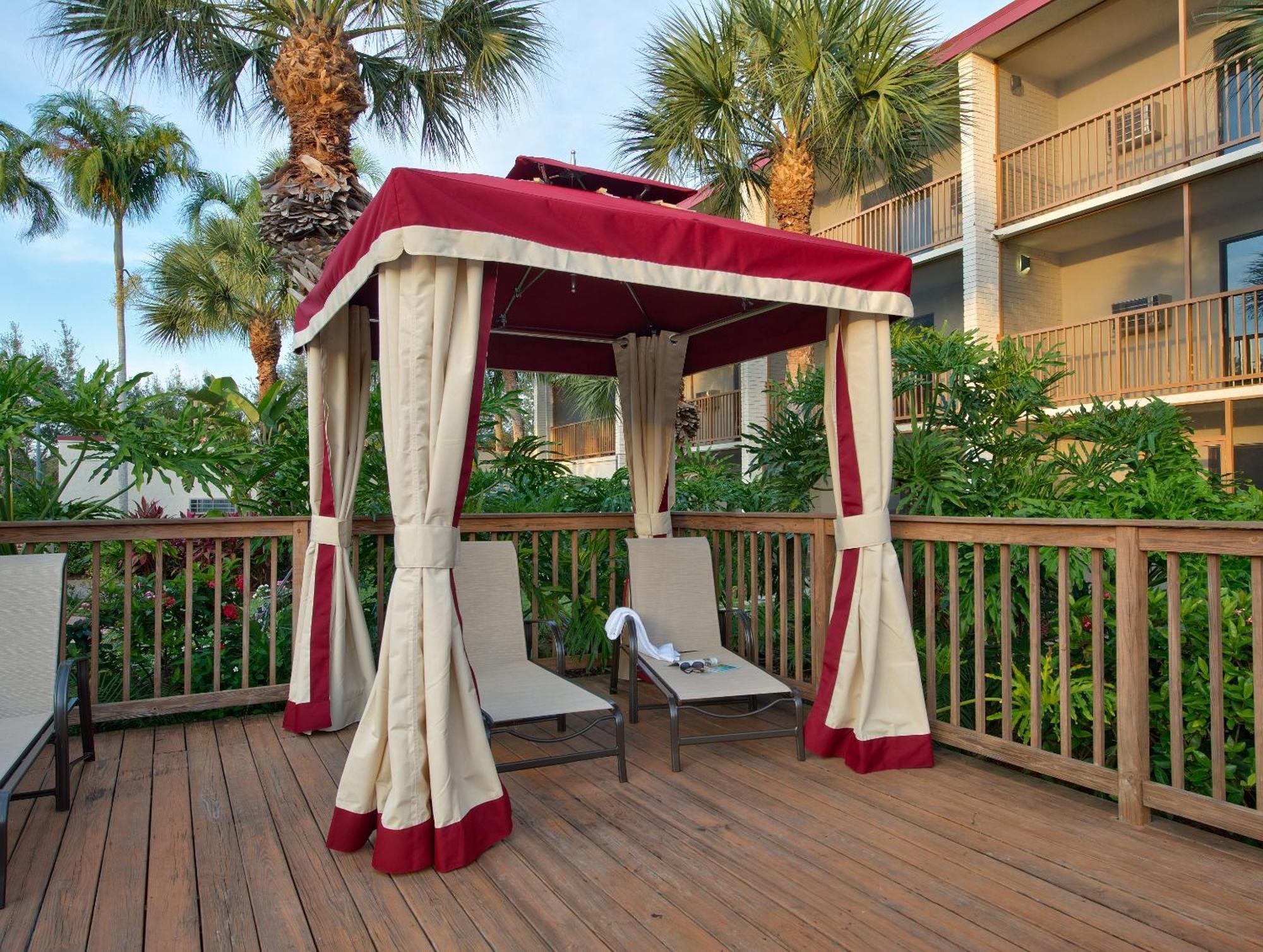 Red Roof Inn Plus+ & Suites Naples Downtown-5Th Ave S Luaran gambar