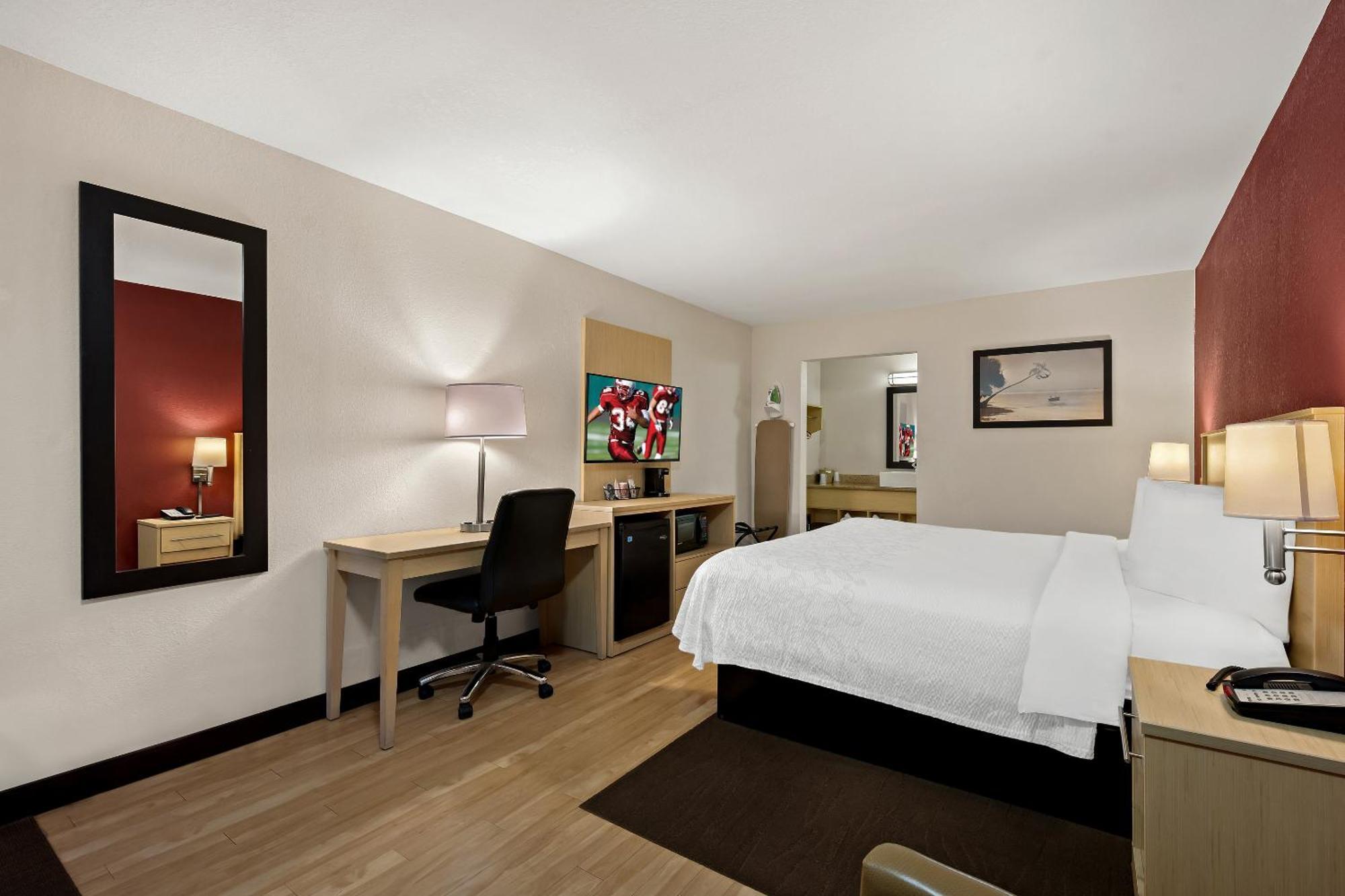 Red Roof Inn Plus+ & Suites Naples Downtown-5Th Ave S Luaran gambar