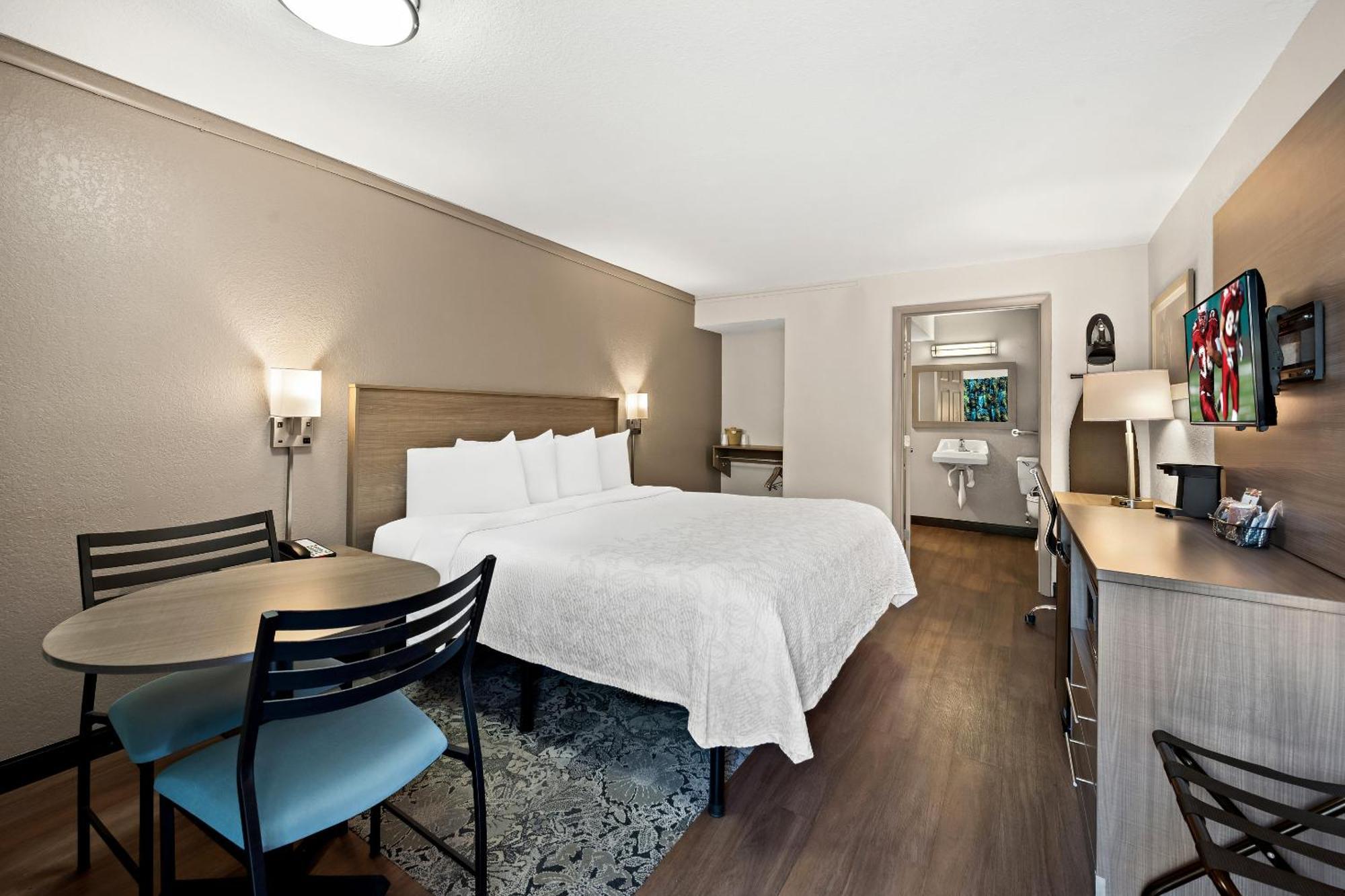 Red Roof Inn Plus+ & Suites Naples Downtown-5Th Ave S Luaran gambar